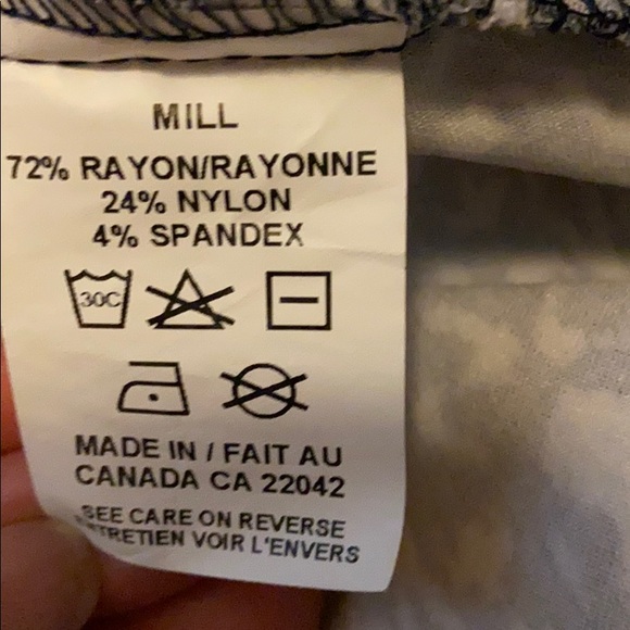 NWOT Margaret M Navy and White Aline skirt - Picture 5 of 6